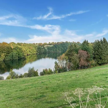 Panoramic Retreat In Malmedy, Cleaning Included בית נופש *